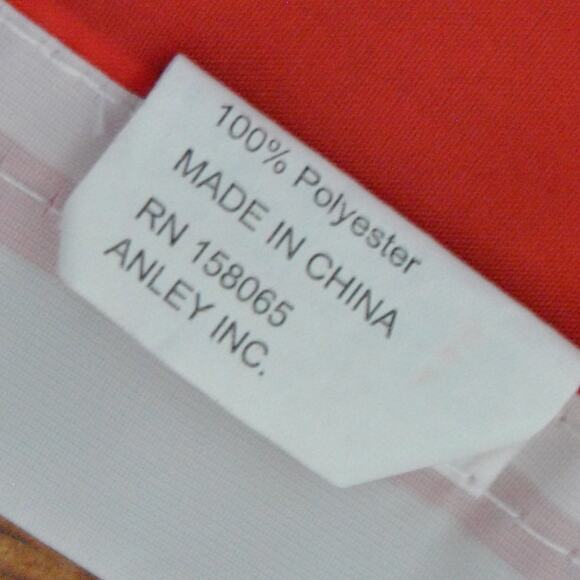 Canadian Flag Red and White 3 x 5 ft - Picture 5 of 9